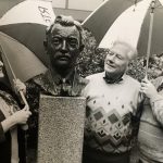 Gay Byrne Raacehl peadar le Sean dlbh